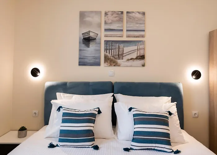 בית נופש Marina's House נידרי